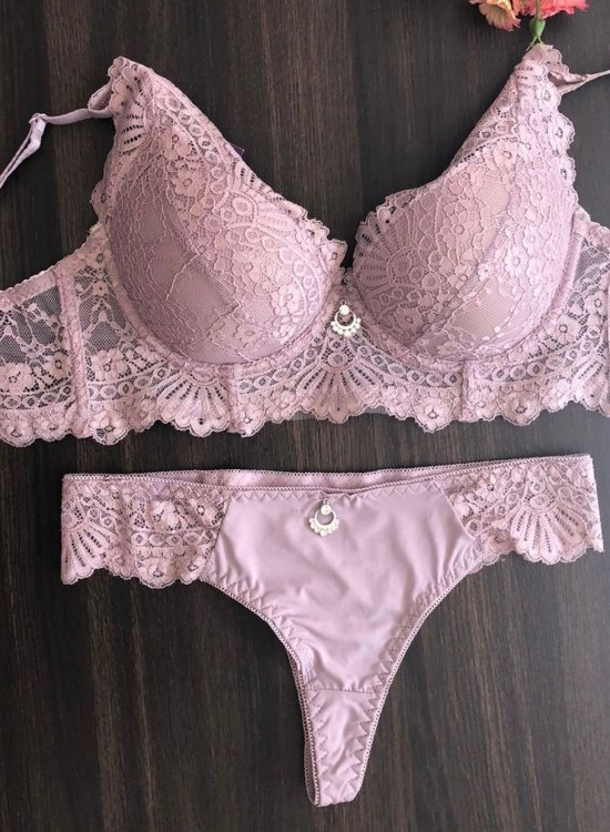  Conjunto Luara lilás clarinho 